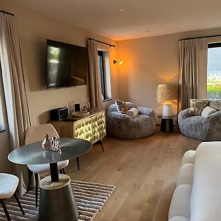 Cocoon By M Apartment *