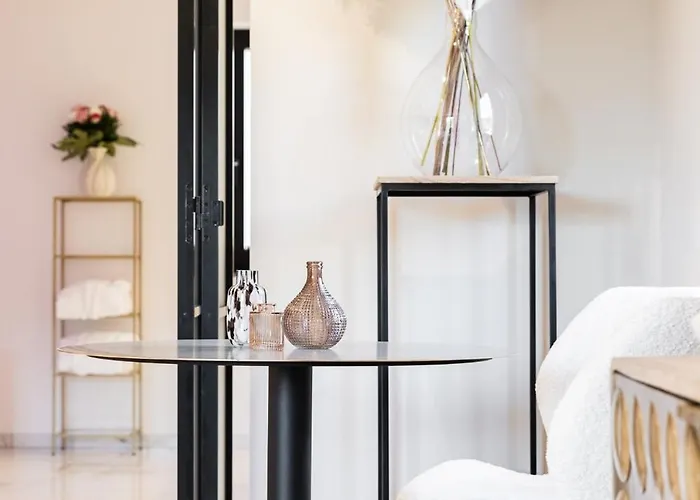 Cocoon By M アパート *